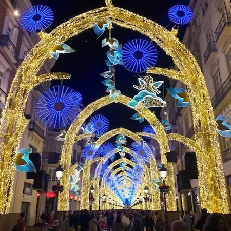 Upscale 3 Bedroom 300m From The Apartmán *