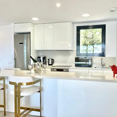 Upscale 3 Bedroom 300m From The Apartmán Fuengirola
