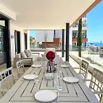 Upscale 3 Bedroom 300m From The Apartment Fuengirola